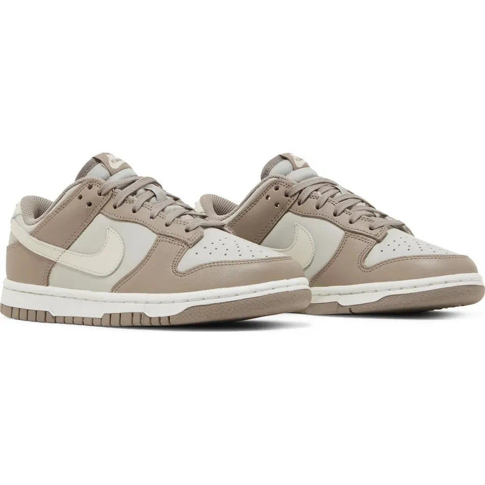 Nike Dunk Low - Bone Beige (W)