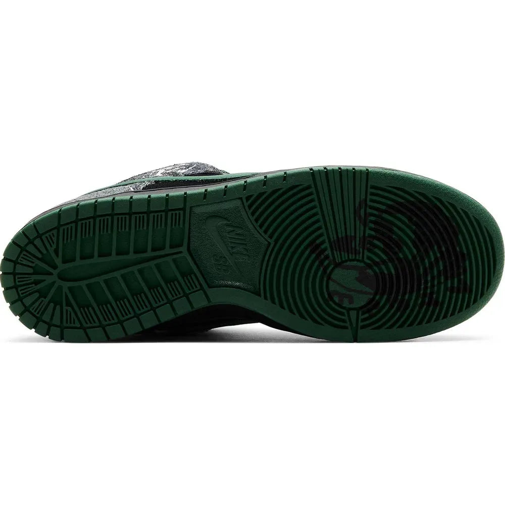 Nike SB Dunk Low - There Skateboards