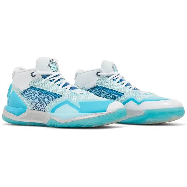 New Balance KAWHI - Christmas (Used)