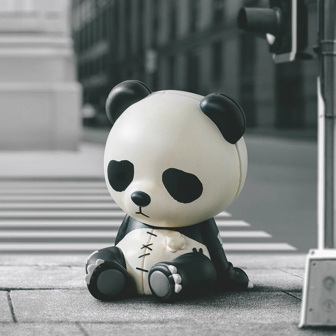 POP MART - Hirono Doll Panda 100% Figurine