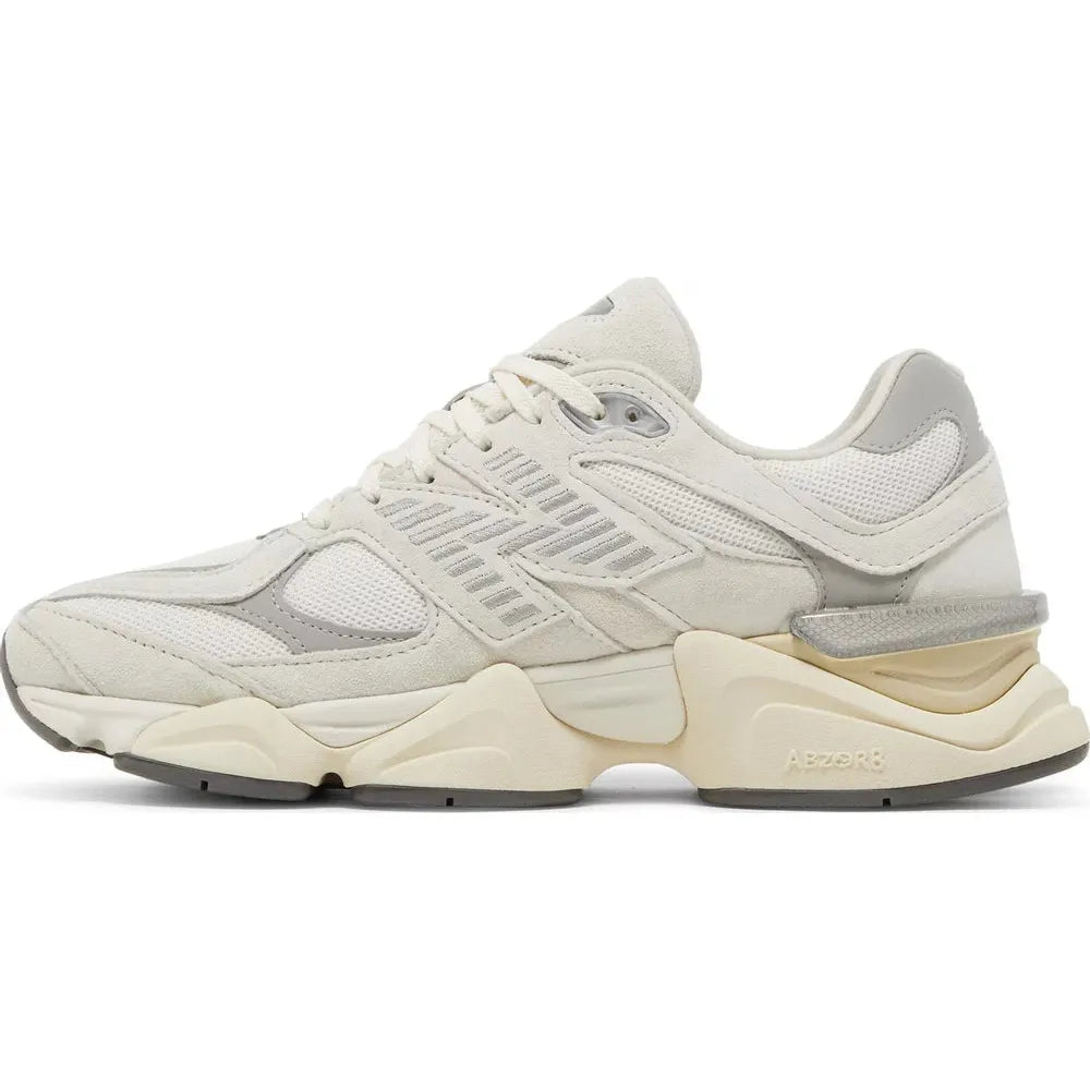 
                      
                        New Balance 9060 - Sea Salt White
                      
                    