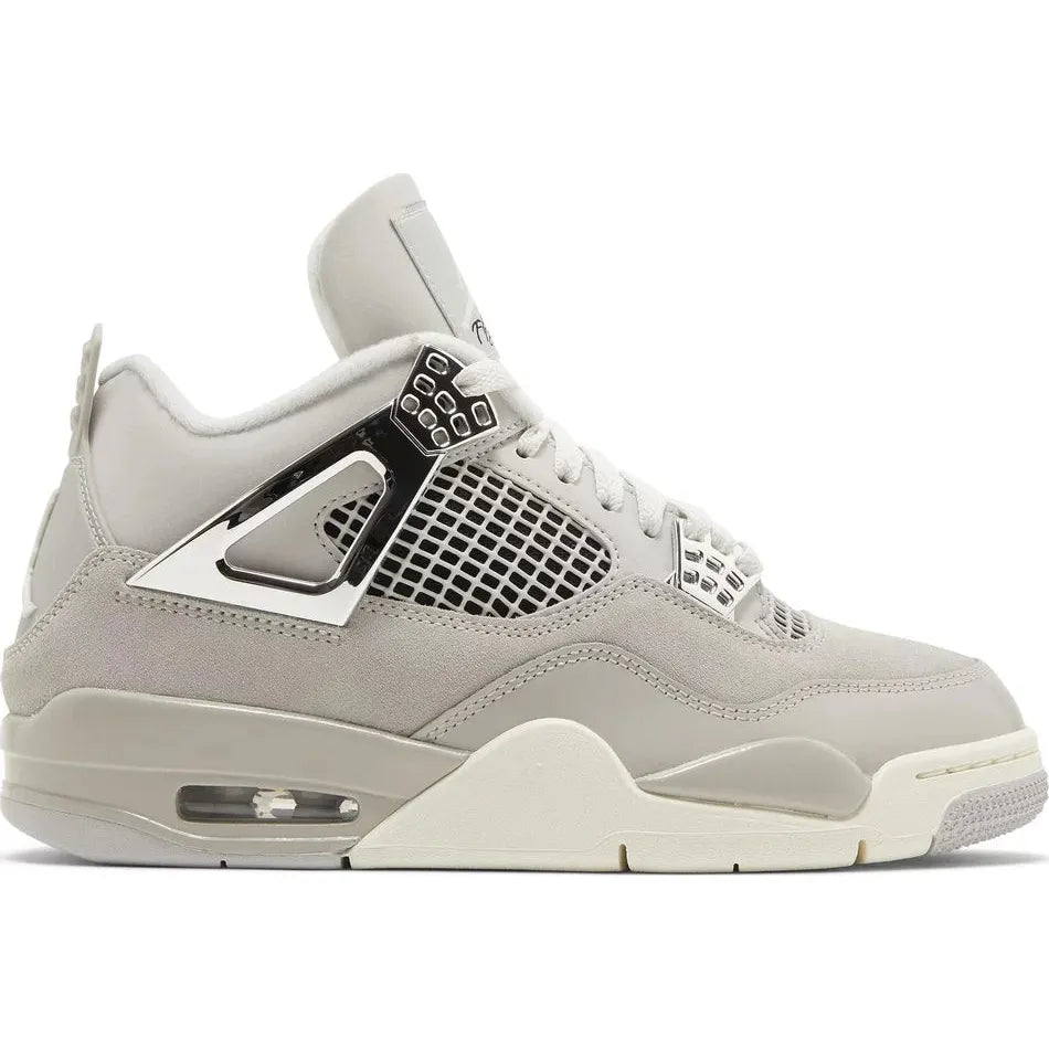 Air Jordan 4 - Frozen Moments (W)