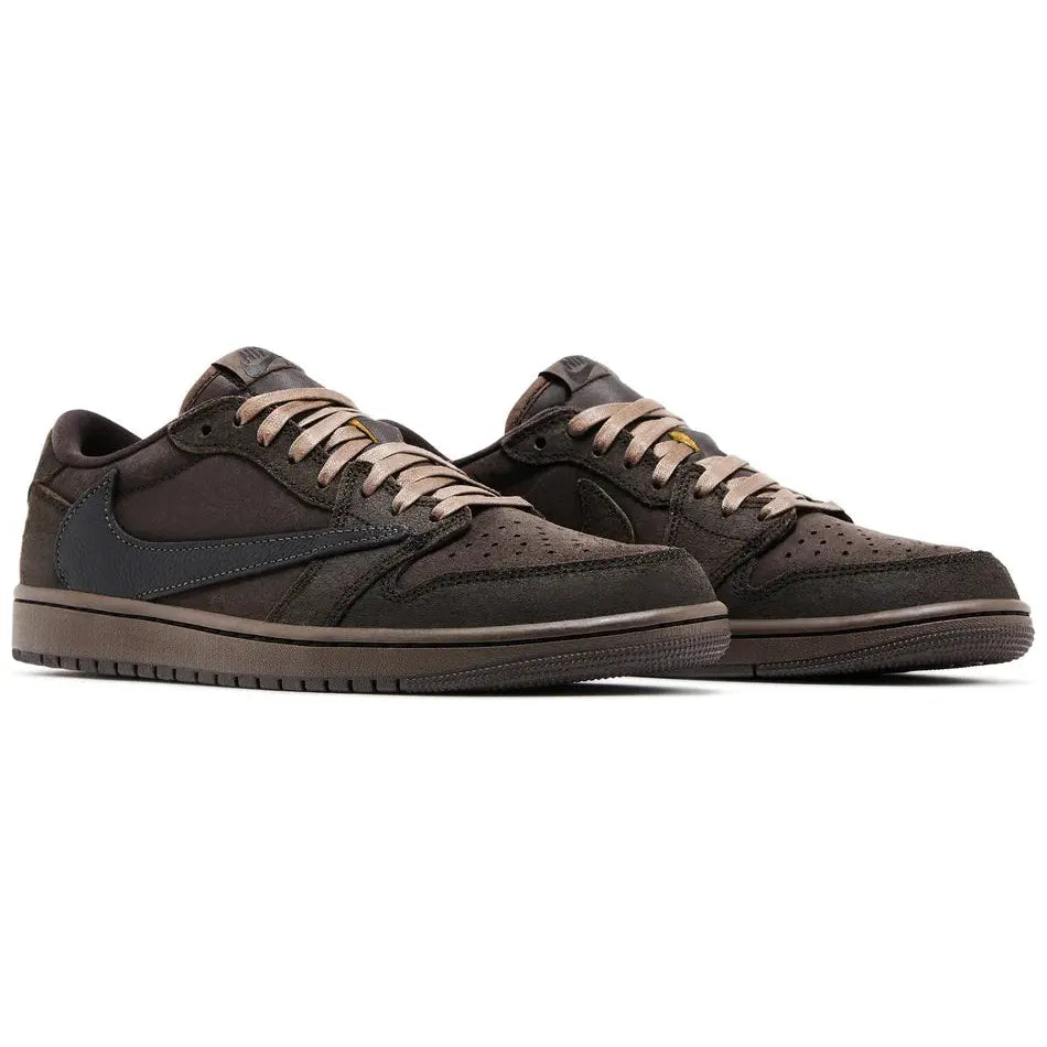 
                      
                        Air Jordan 1 Retro Low OG SP - Travis Scott Velvet Brown
                      
                    