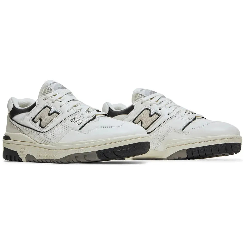 
                      
                        New Balance 550 - Cream Black
                      
                    