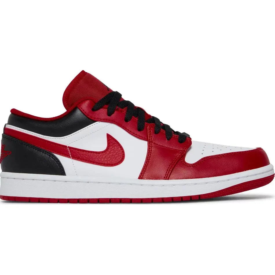 Air Jordan 1 Low - Reverse Black Toe (W)