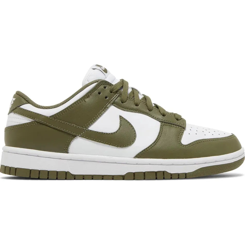 
                      
                        Nike Dunk Low - Medium Olive (W)
                      
                    