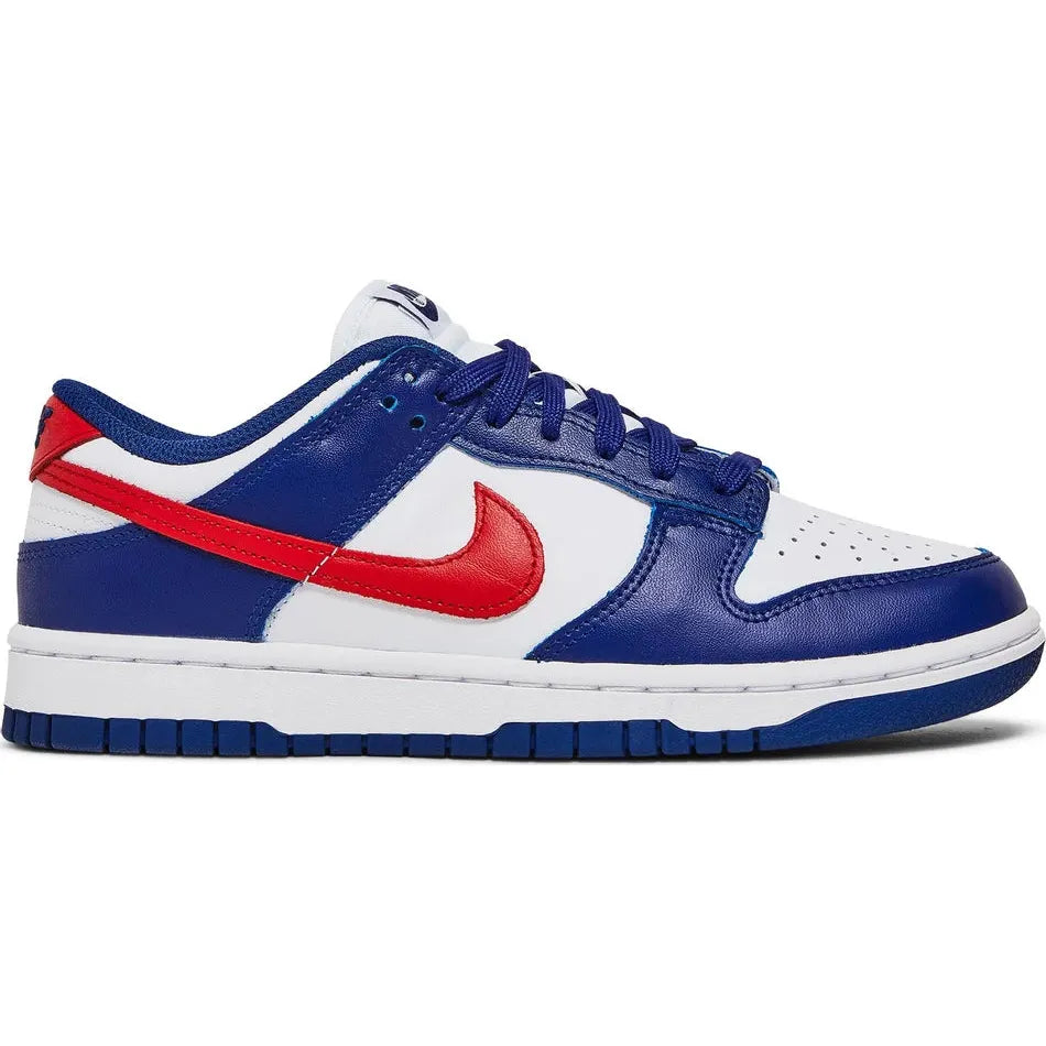 
                      
                        Nike Dunk Low - USA (W)
                      
                    