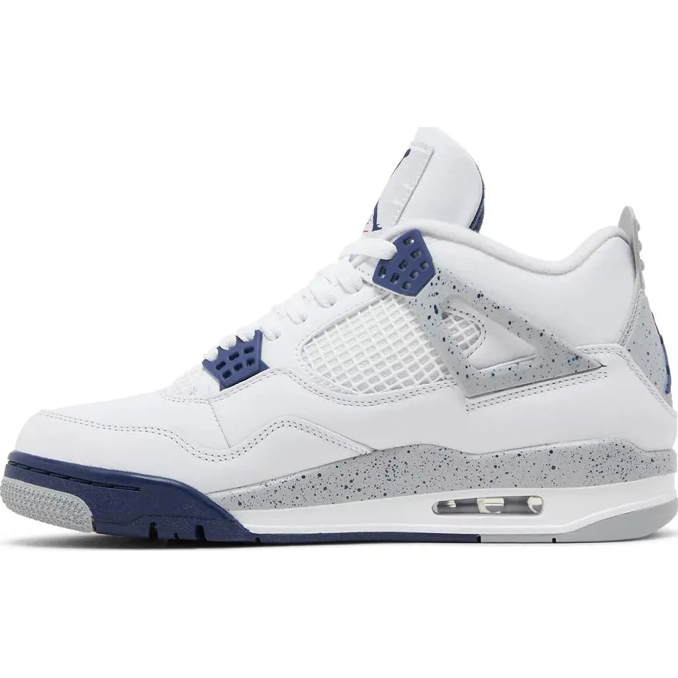 
                      
                        Air Jordan 4 - Midnight Navy
                      
                    