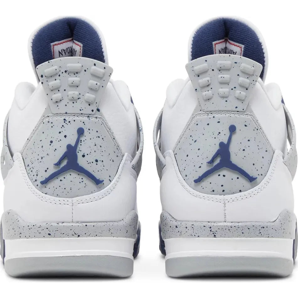 
                      
                        Air Jordan 4 - Midnight Navy
                      
                    