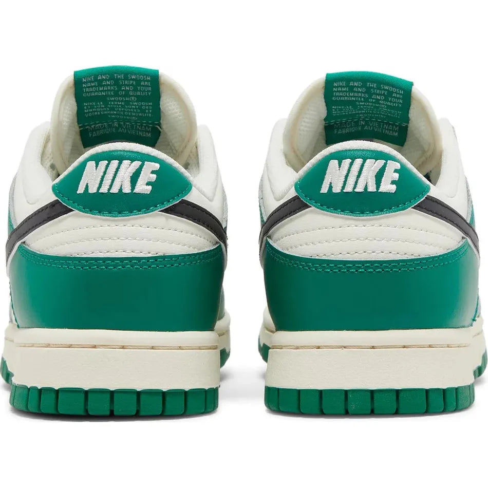 
                      
                        Nike Dunk Low SE - Lottery Pack Malachite Green
                      
                    