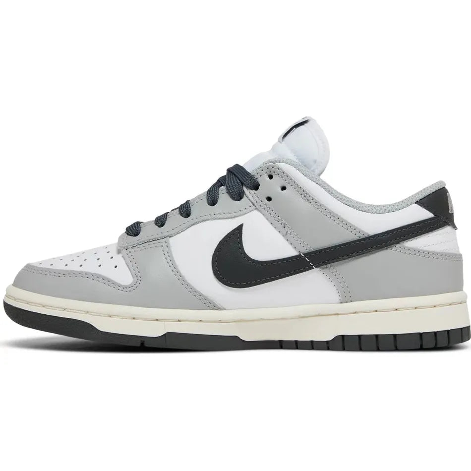 
                      
                        Nike Dunk Low - Light Smoke Grey (W)
                      
                    